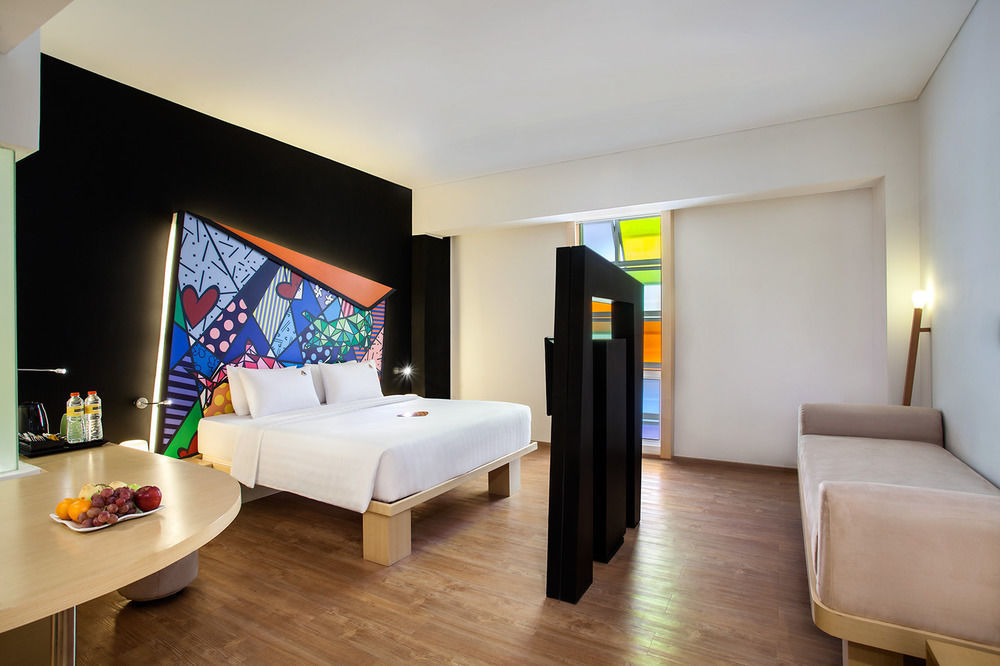 Maxonehotels.Com At Tidar Surabaya Exterior foto