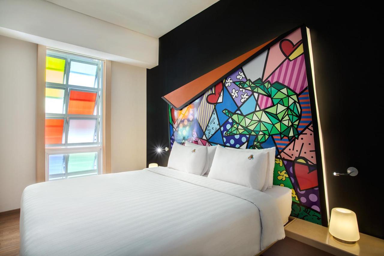 Maxonehotels.Com At Tidar Surabaya Exterior foto